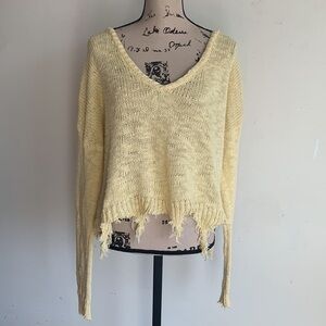 Blank Paige V-Neck Pale Yellow Crop Length Boho Oversized Sweater Sz M/L
